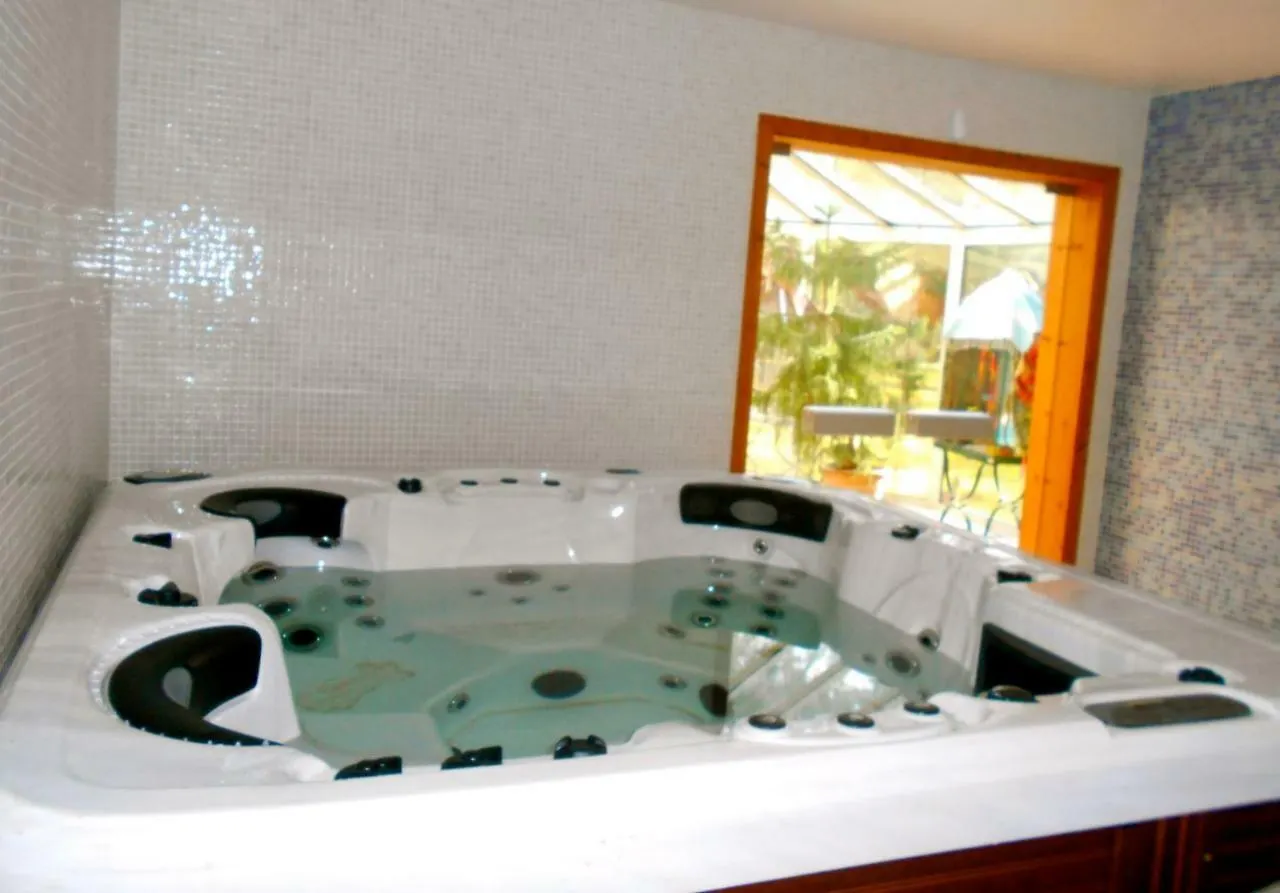 Victoria Bed & Breakfast Noisy-sur-Ecole