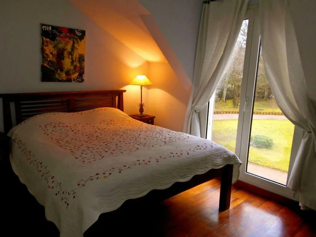 Victoria 3* Noisy-sur-Ecole